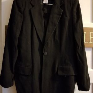 Black suit.  Business necessary suit